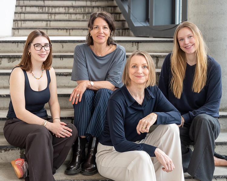Katrin Kasper with the KASPER Kommunikation team